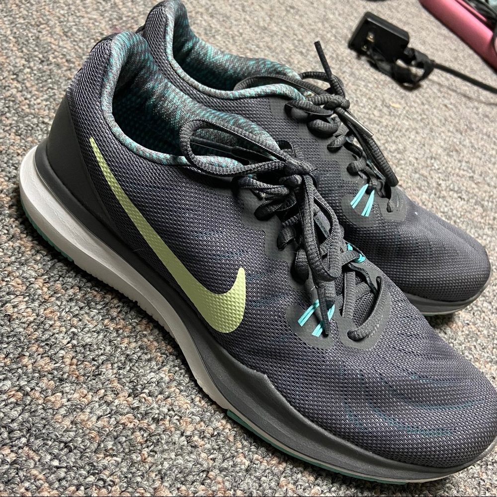 Nike shoes